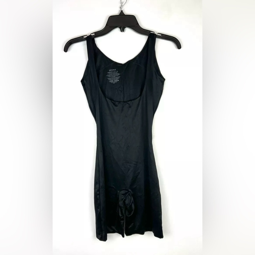 Spanx Women’s Black One Piece Slimming Shapewear Size Medium